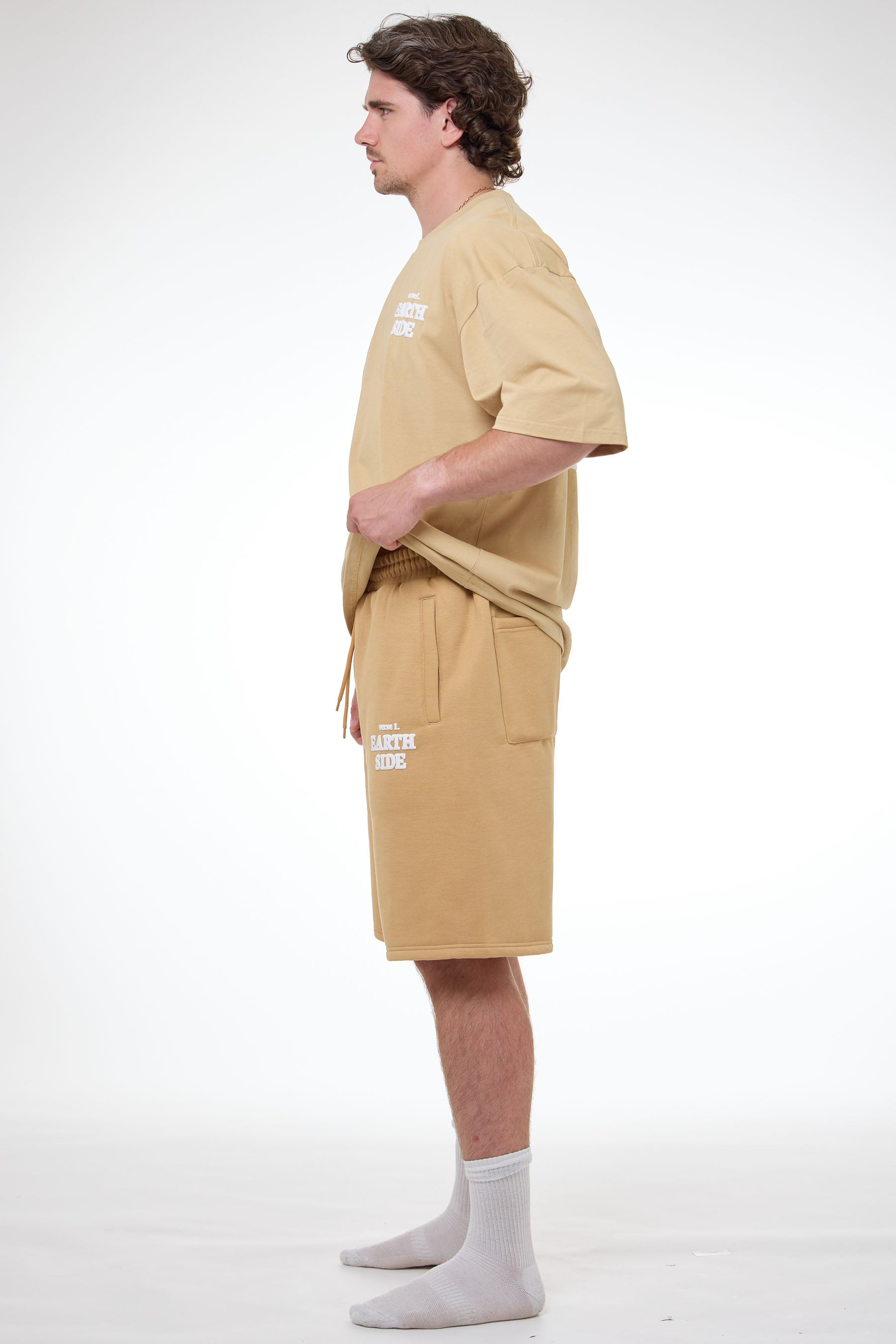 Verse 1 Sweatshorts Patina Gold