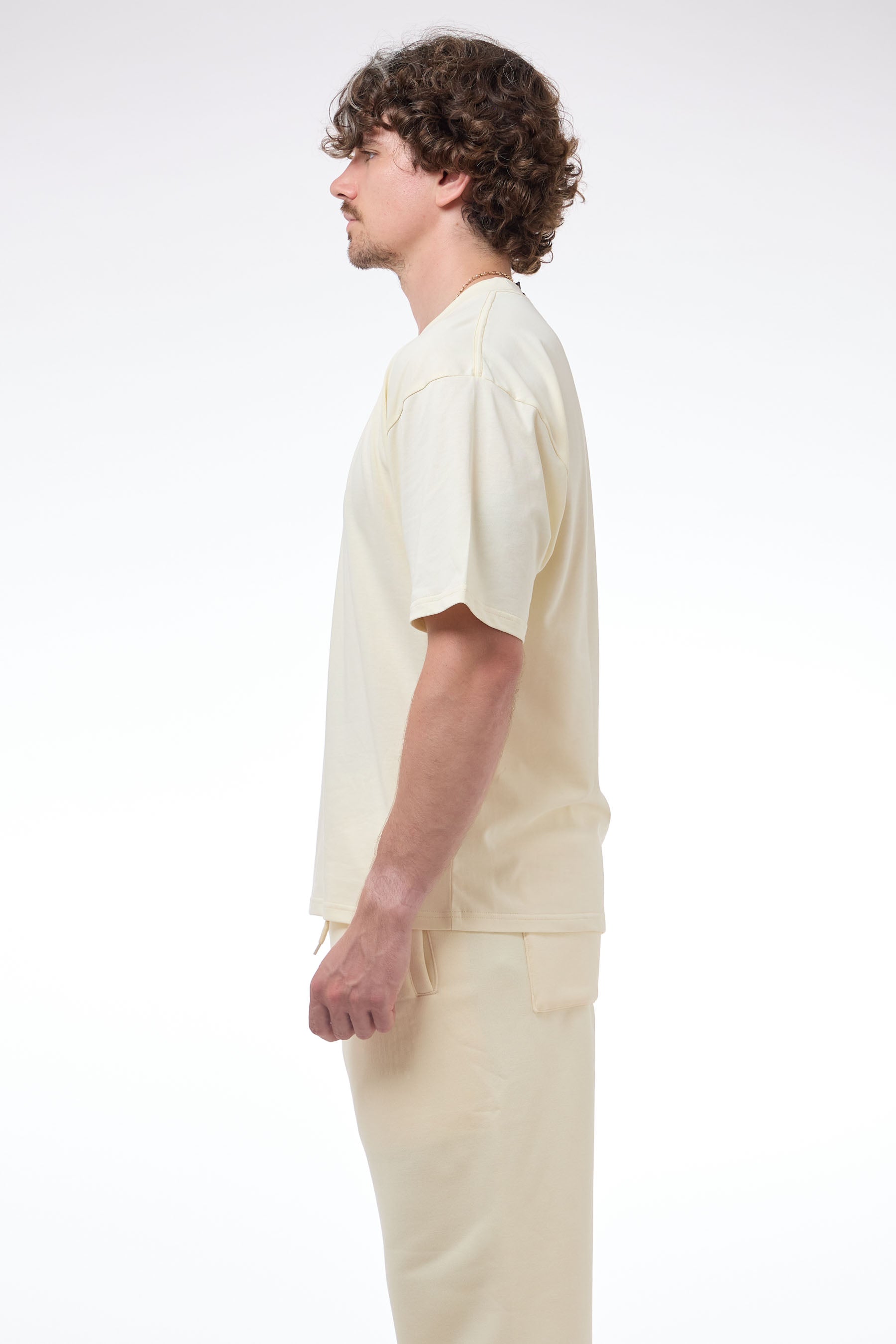 Earthside T-shirt Cream